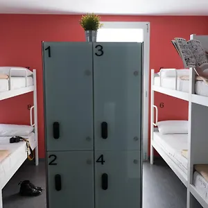 Hellobcn Youth Albergue